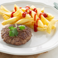 Hamburger con Patatine Fritte